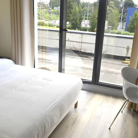 Le Grand Hotel Maubeuge ภายนอก รูปภาพ