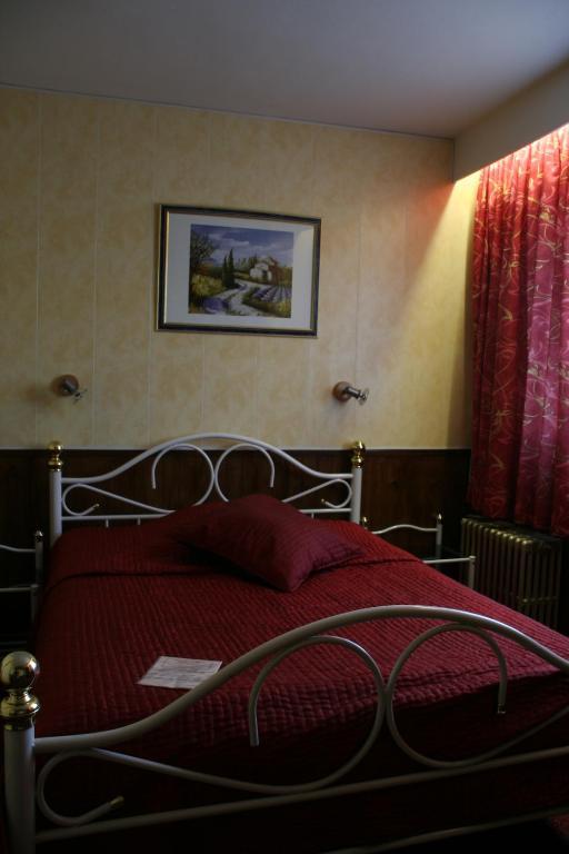 Le Grand Hotel Maubeuge ห้อง รูปภาพ
