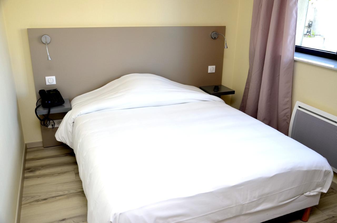Le Grand Hotel Maubeuge ภายนอก รูปภาพ